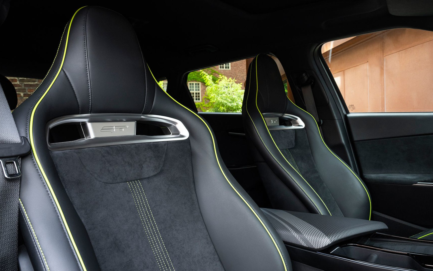 Kia EV6 GT 2023 SUV Drive
